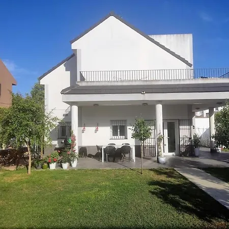 Vakantiehuis Con Piscina *
